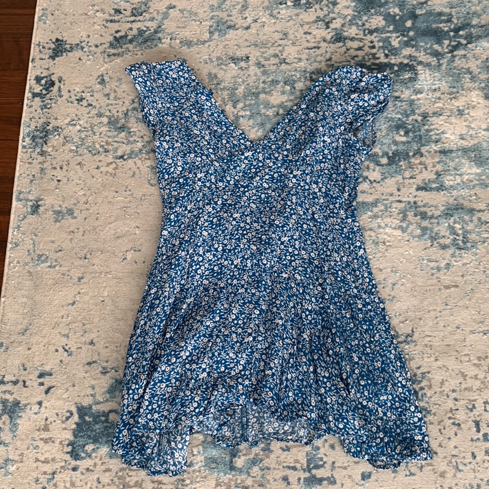 Princess polly blue floral dress